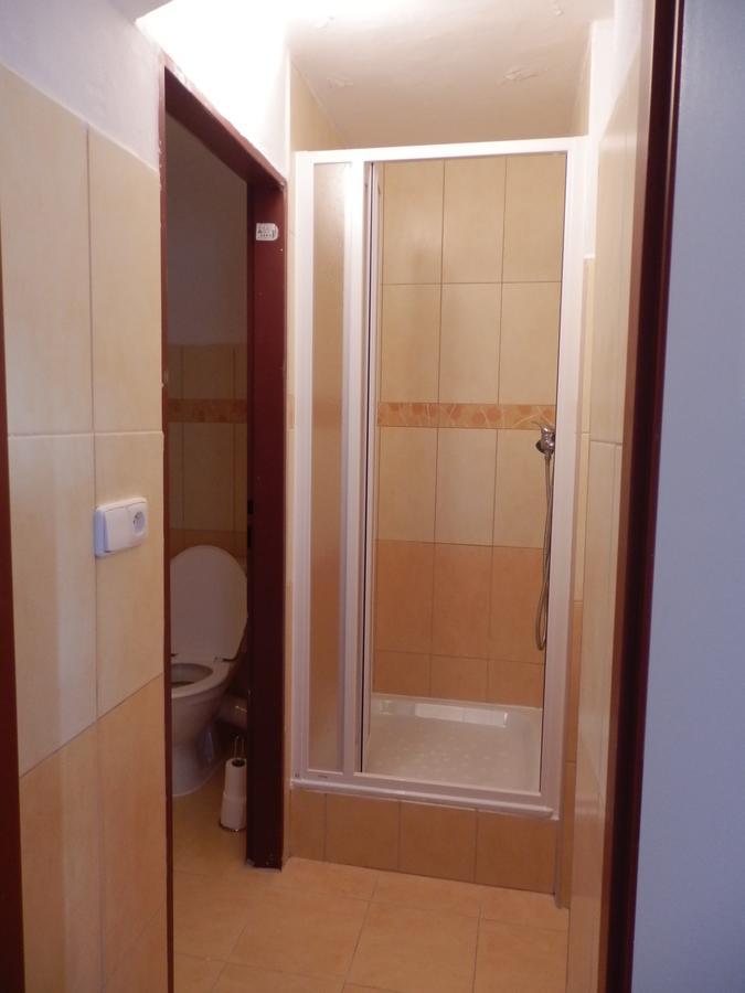 Rodinné vinařství Mikulenkovi Velke Zernoseky Exterior foto
